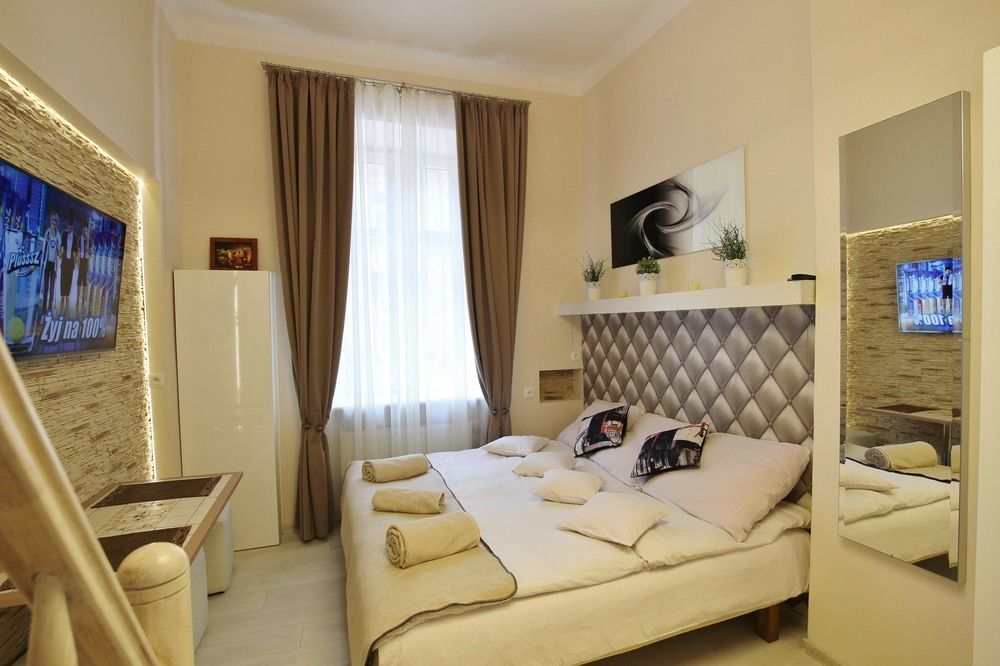 Apartment Rainbow 2 *